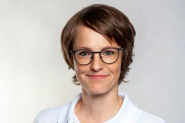 Dr. Julia Grimm